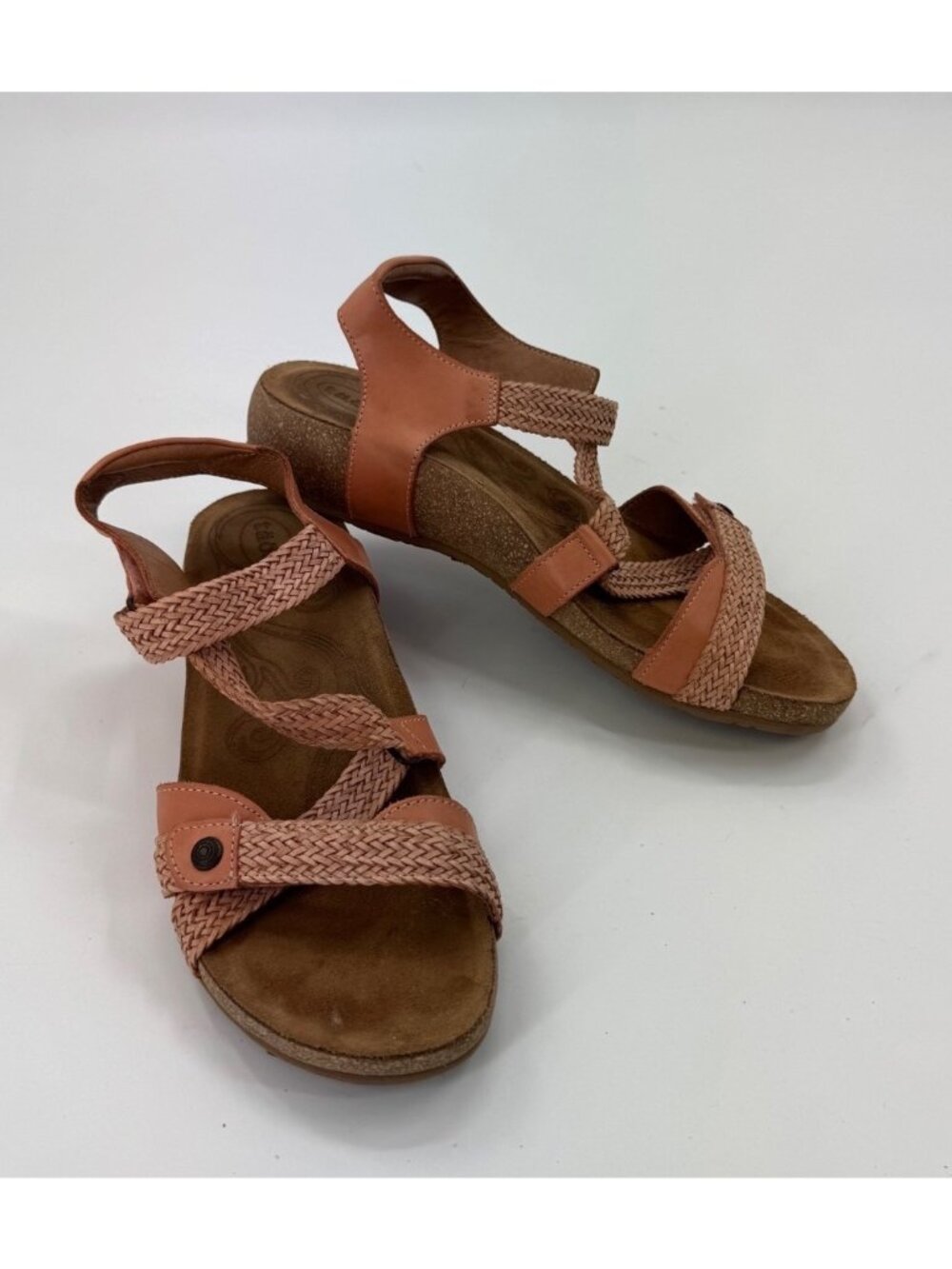 Taos Womens Leather Sandals Coral Braided Straps Size 10-10.5 EU 41